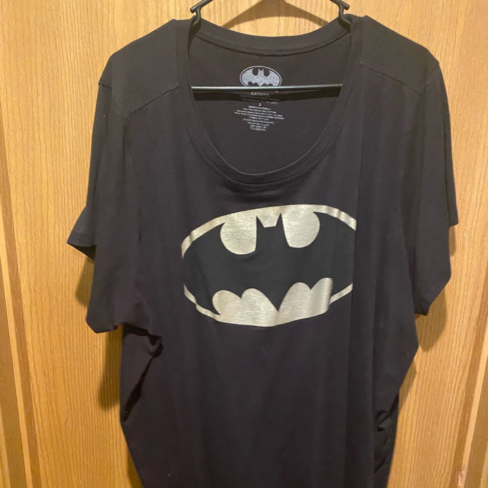 Torrid plus size Batman t-shirt
